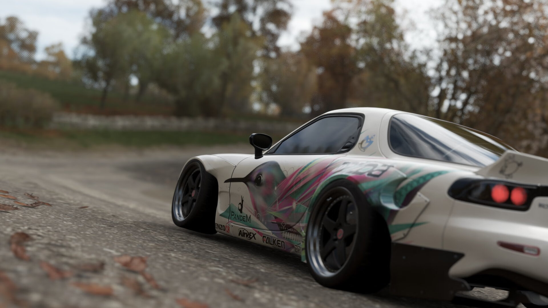 中国女足在比赛中展现出优雅的踢球风格，中国女足好样的